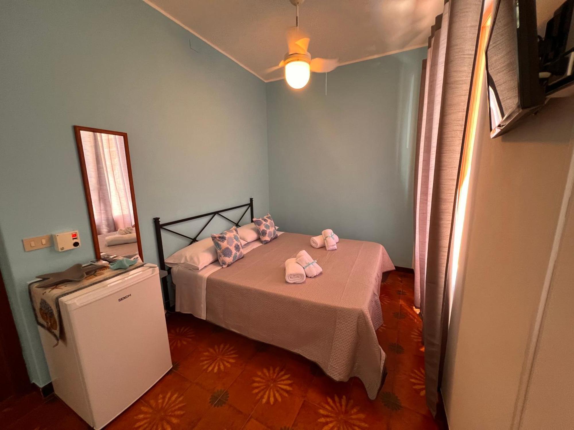 Celeste Rooms Сан Вито ло Капо Екстериор снимка