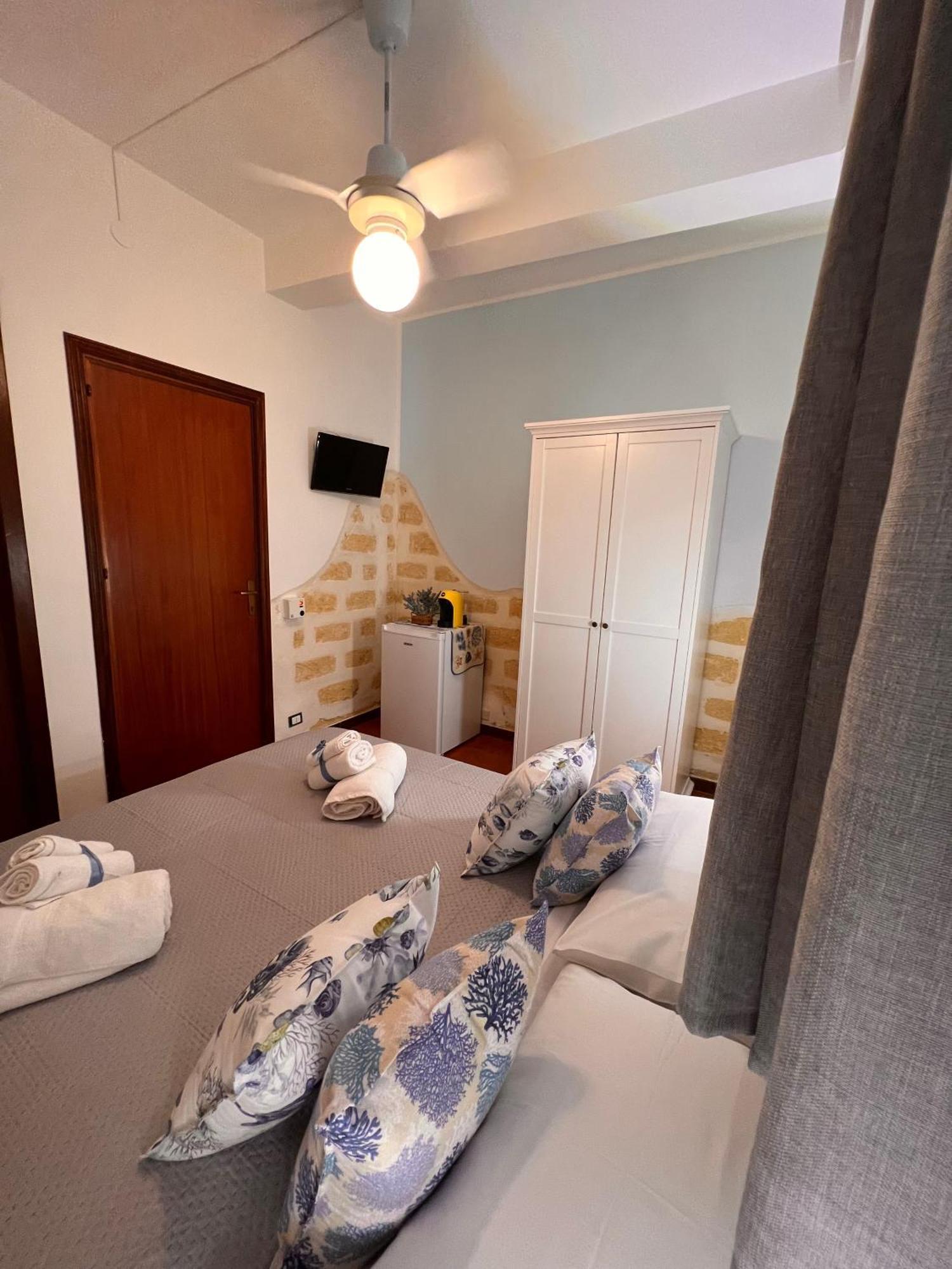 Celeste Rooms Сан Вито ло Капо Екстериор снимка